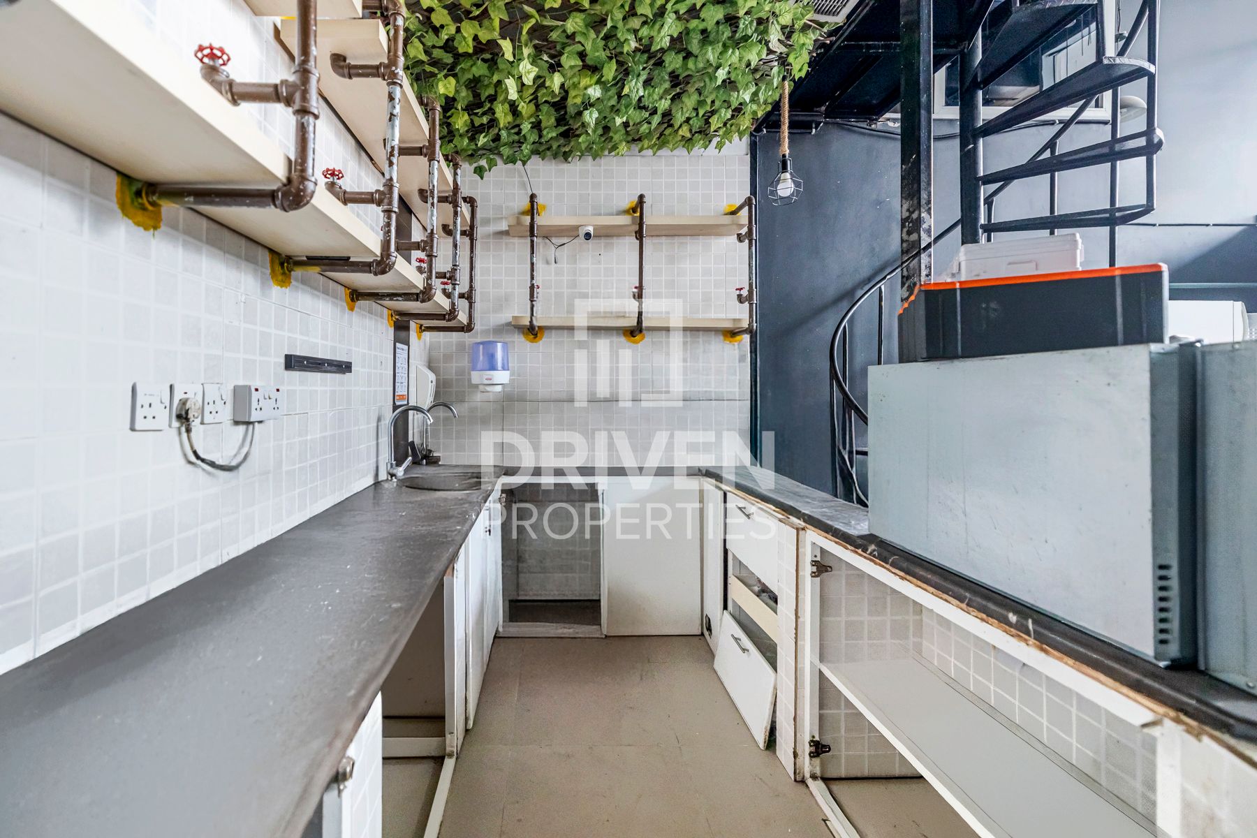 FandB Retail G+M Includes Kitchen Appliances