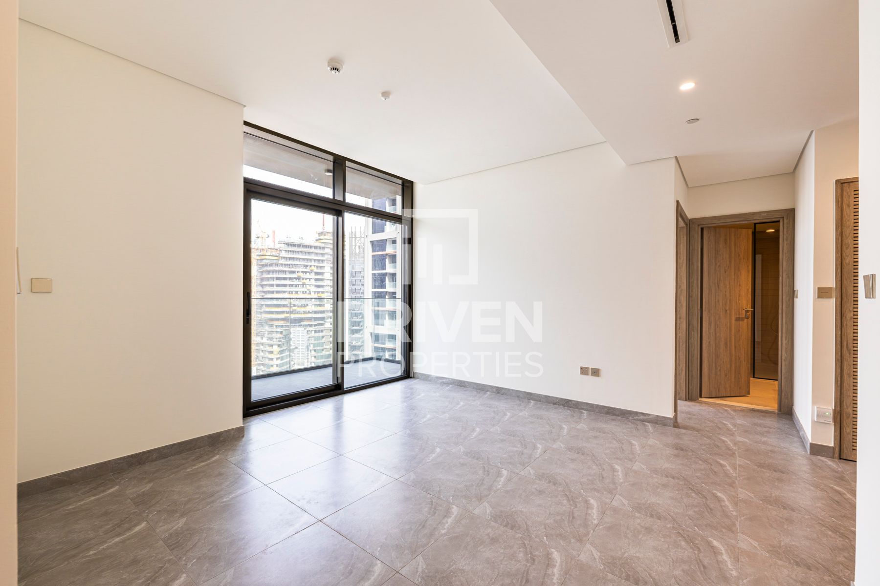 Ready to move in Prime Location Modern Layout