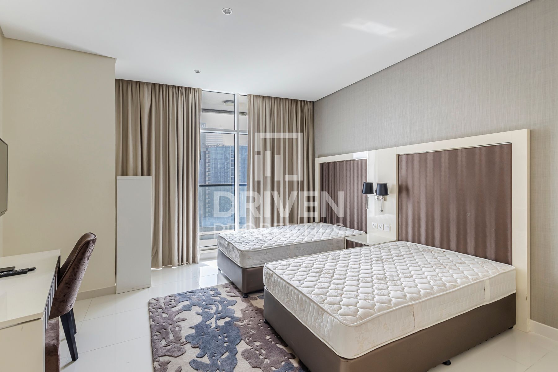 Vacant Well-maintained Fully Furnished