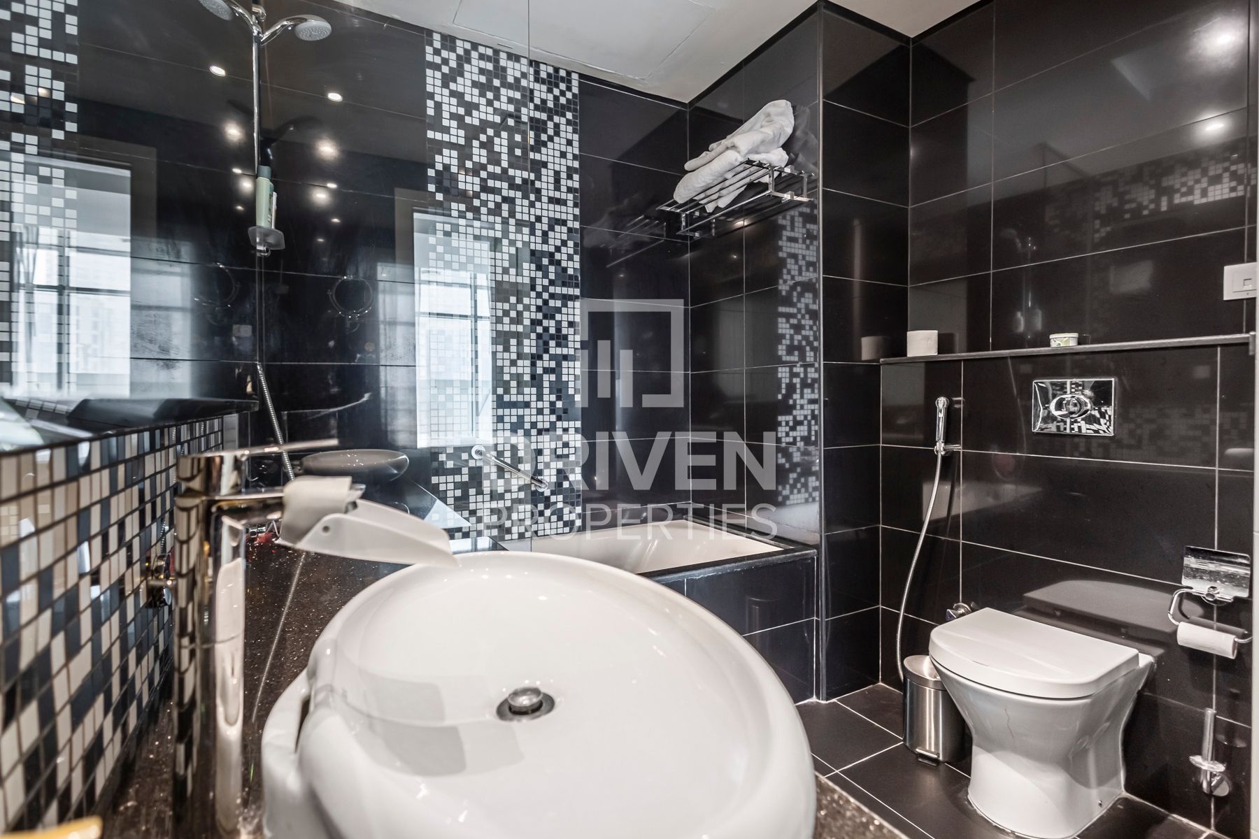 Vacant Well-maintained Fully Furnished