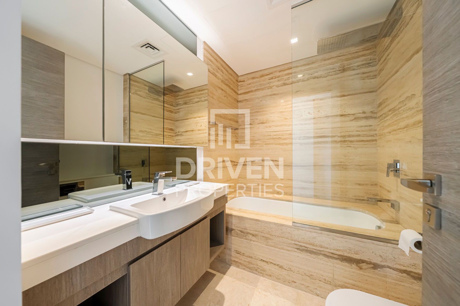 Modern Layout and Stylish Prime Location