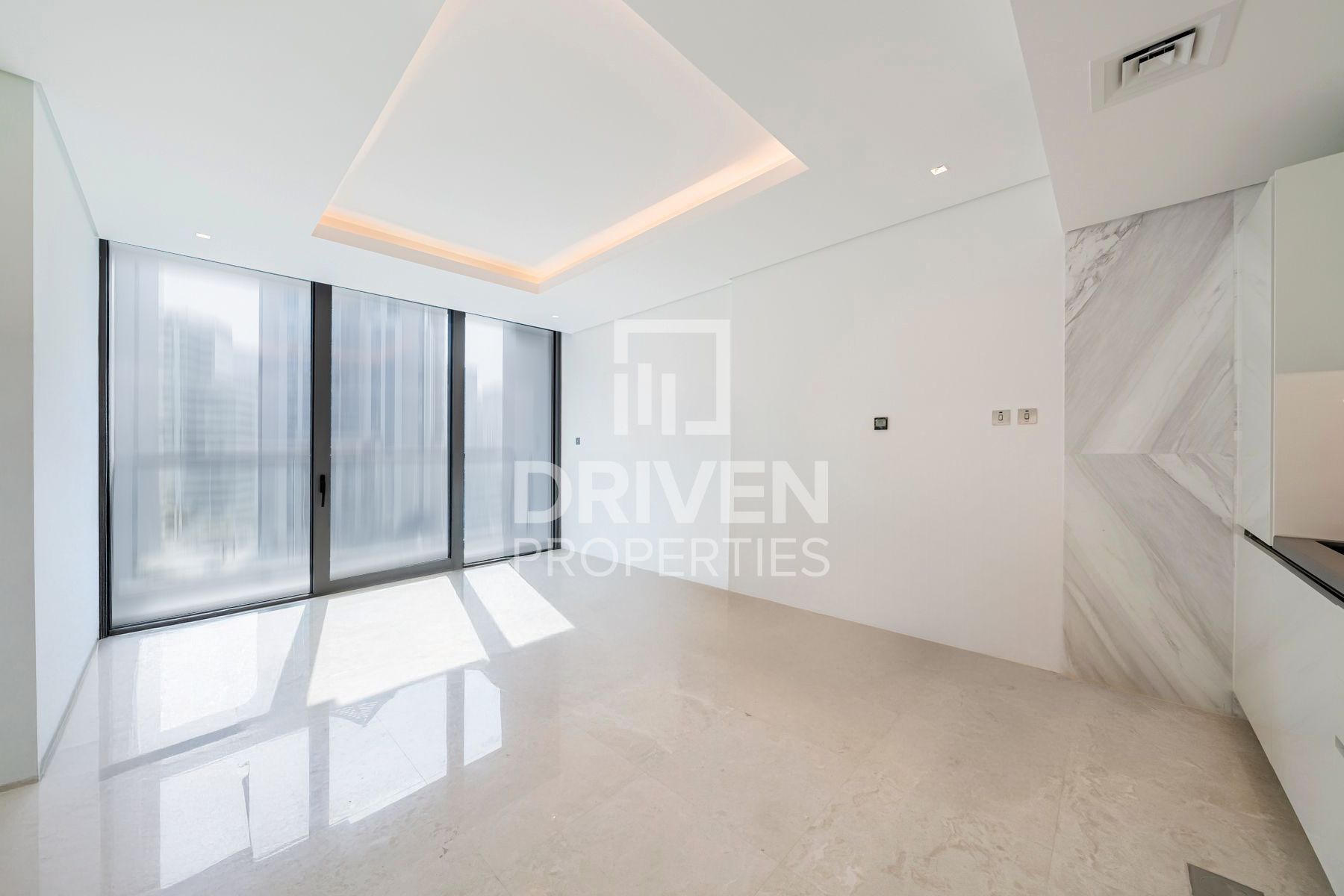 Modern Layout and Stylish Prime Location