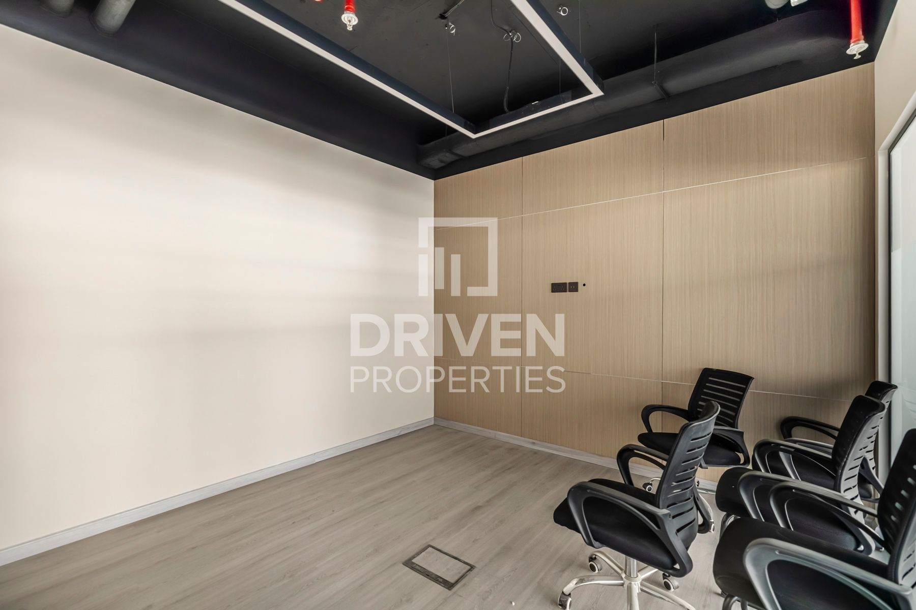 Vacant Ideal Fitted Office Prime Location