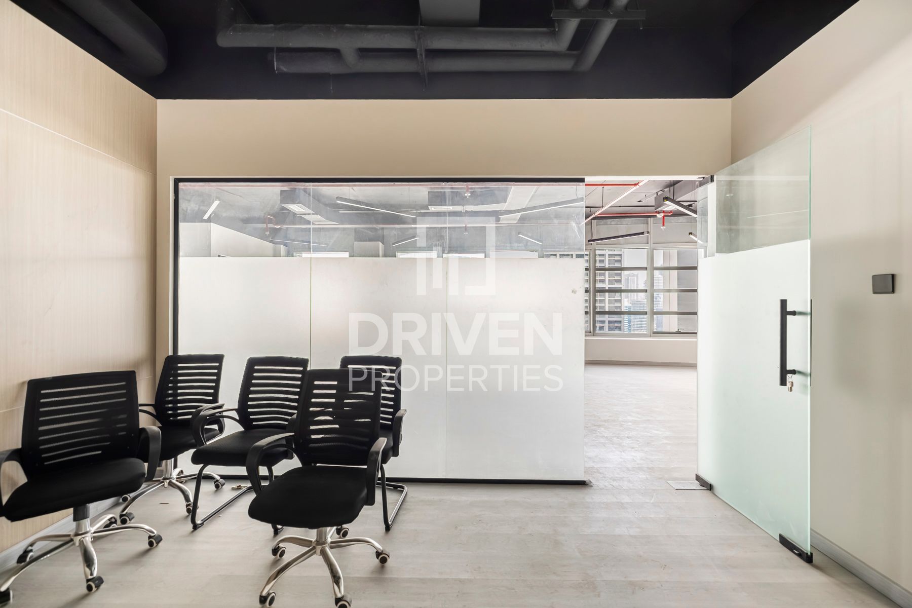 Vacant Ideal Fitted Office Prime Location