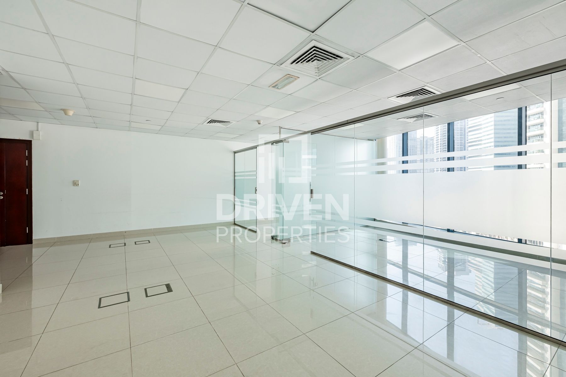 Fitted Office with Lake View Prime Location