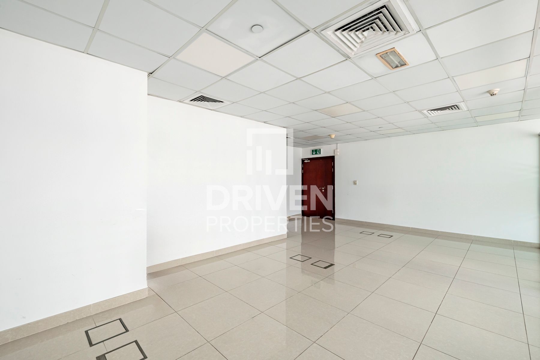 Fitted Office with Lake View Prime Location