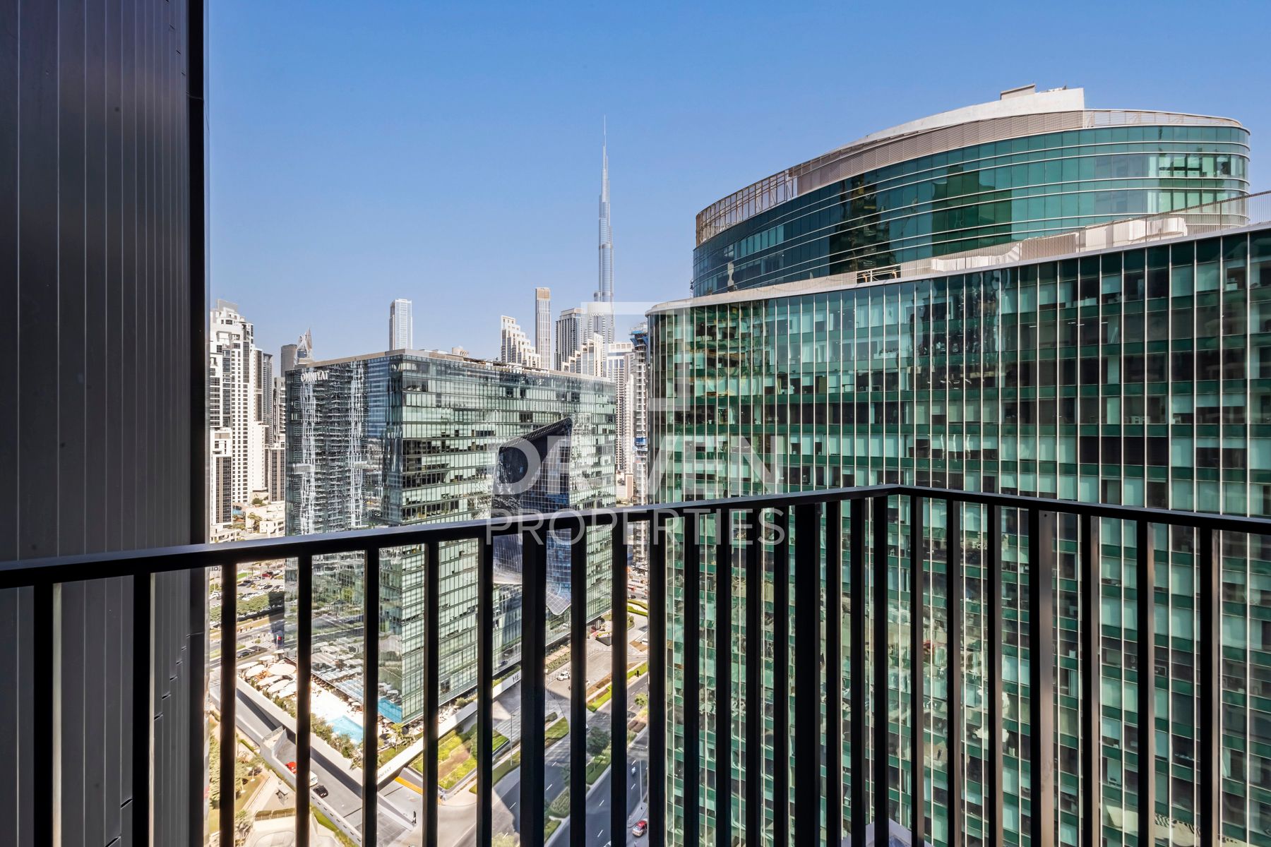 Vacant in November Furnished High Floor