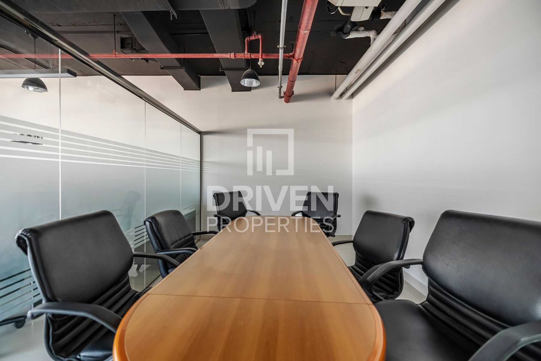 Fully Fitted Furnished Vacant Prime Location