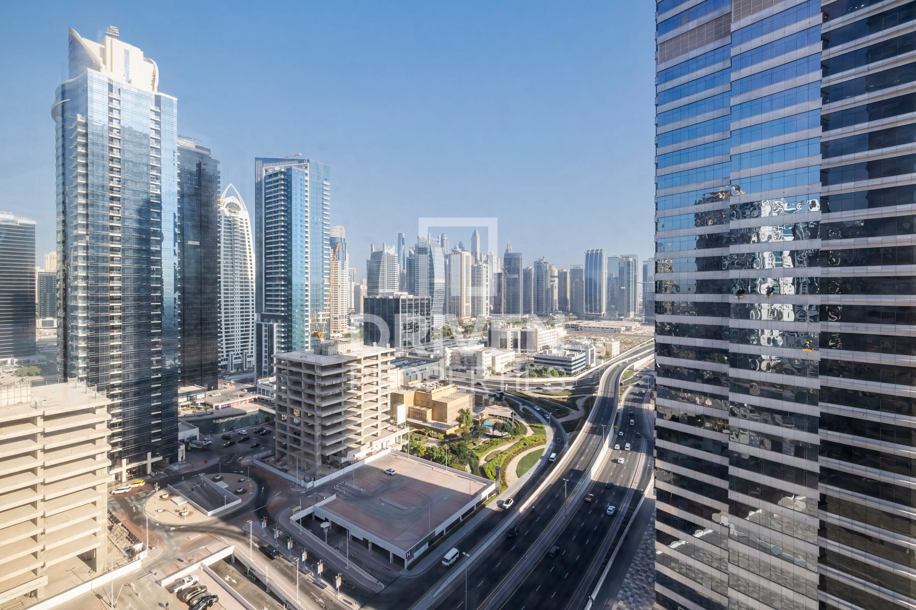 Fully Fitted Furnished Vacant Prime Location