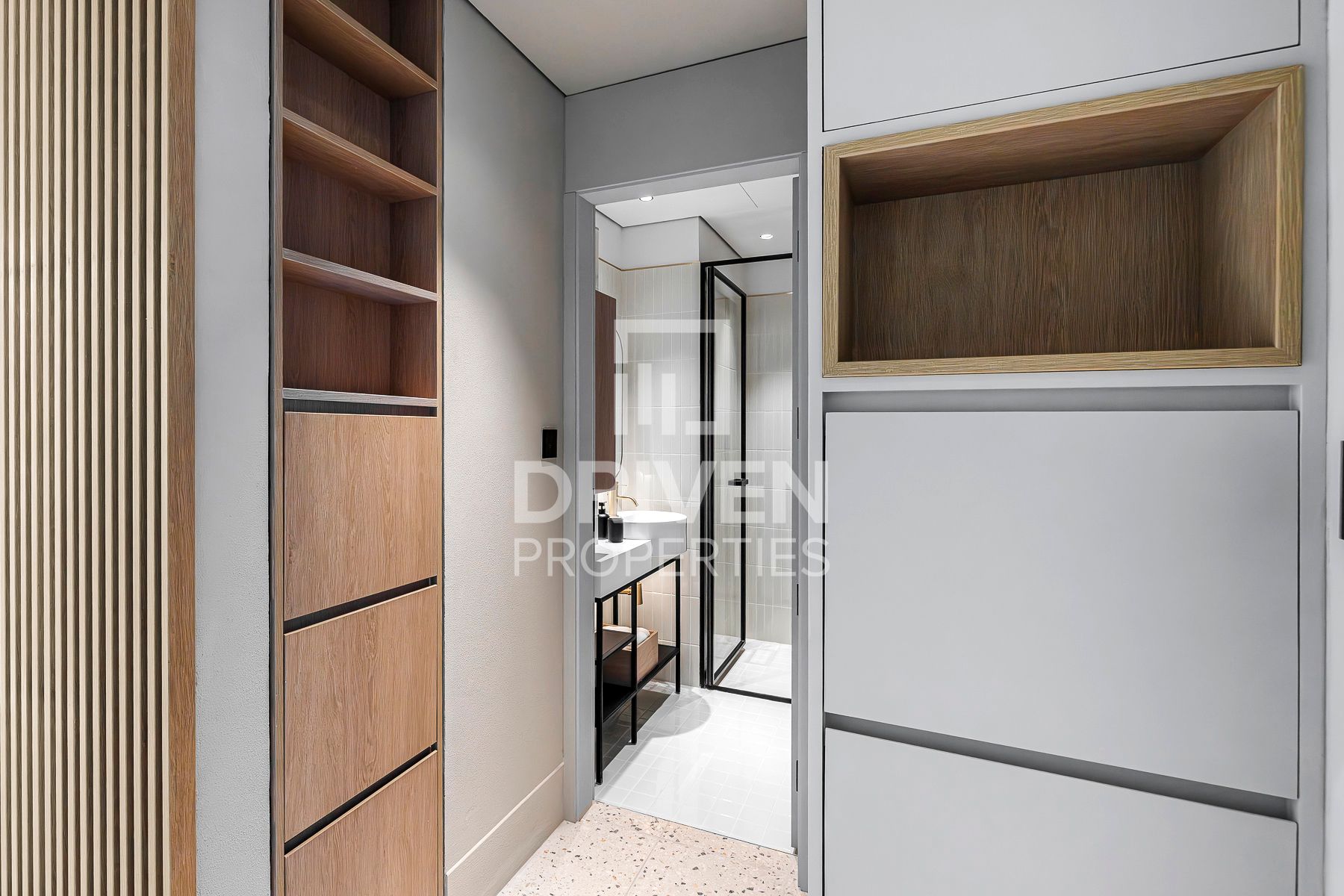 Elegant Living Furnished Burj Khalifa View