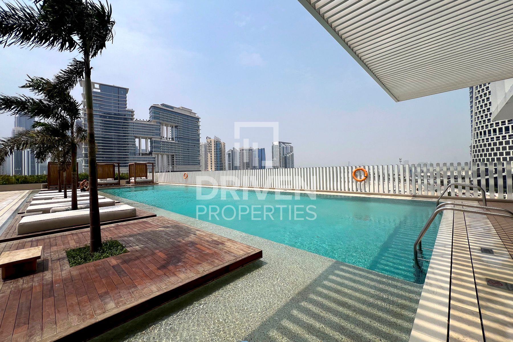 Elegant Living Furnished Burj Khalifa View