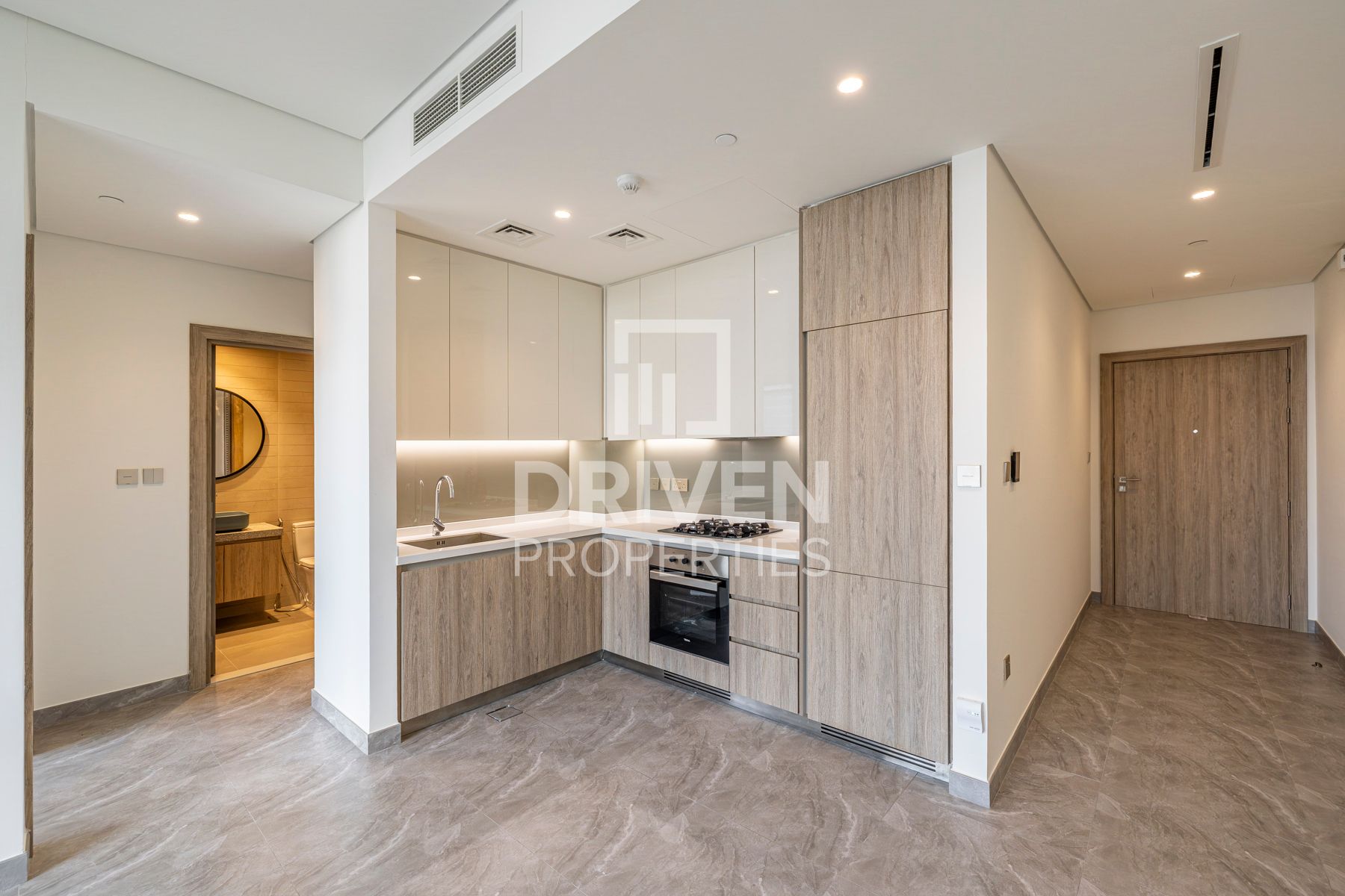 Full Canal View High Floor Price Negotiable