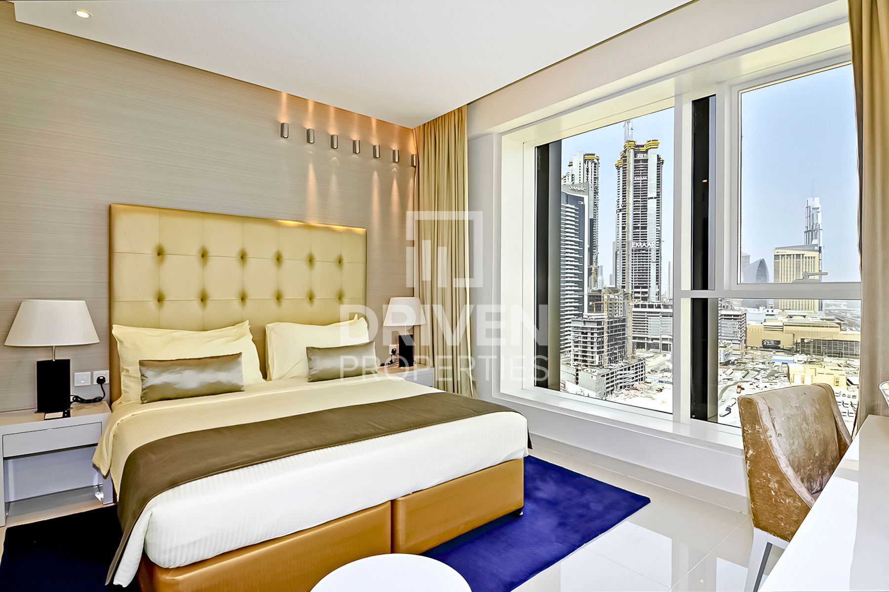 High Floor Fully Furnished Ready to Move in