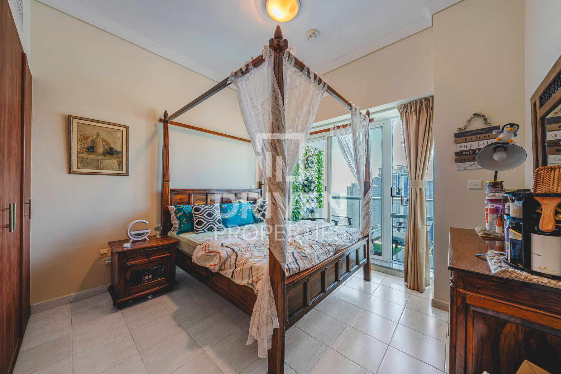 Spacious High Floor Vacant 1st Feb Furnished