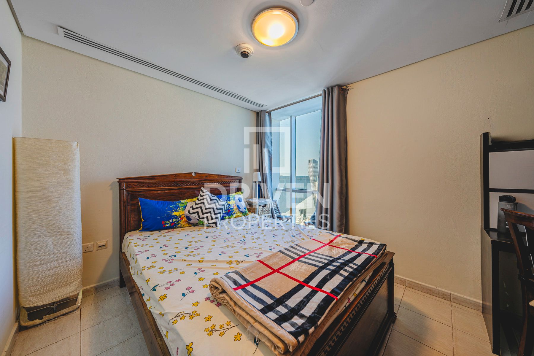 Spacious High Floor Vacant 1st Feb Furnished