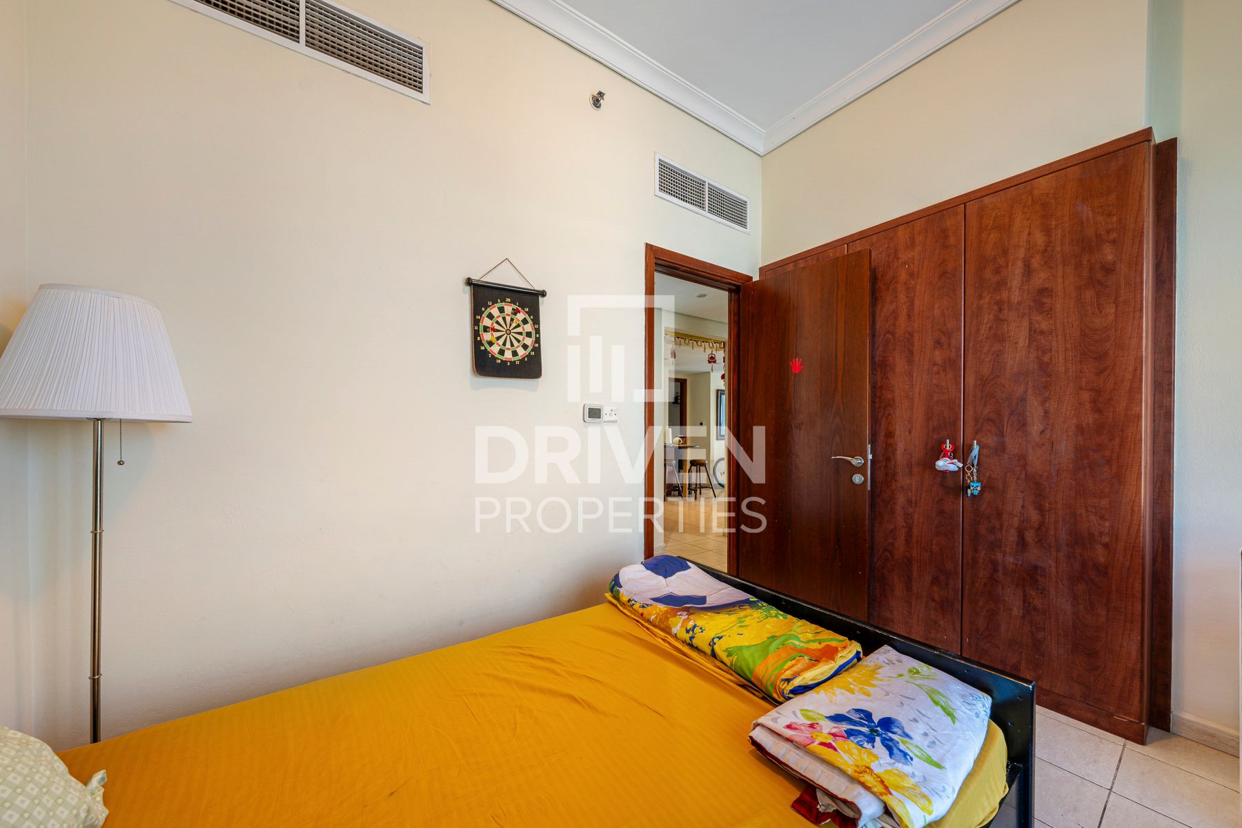 Spacious High Floor Vacant 1st Feb Furnished