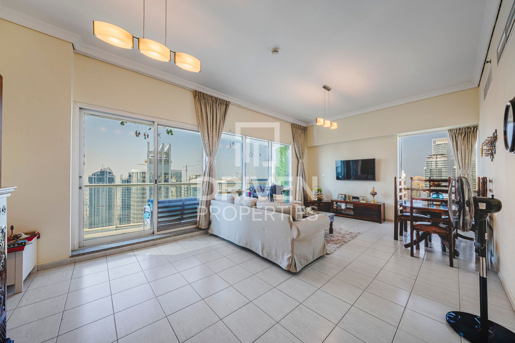 Spacious High Floor Vacant 1st Feb Furnished