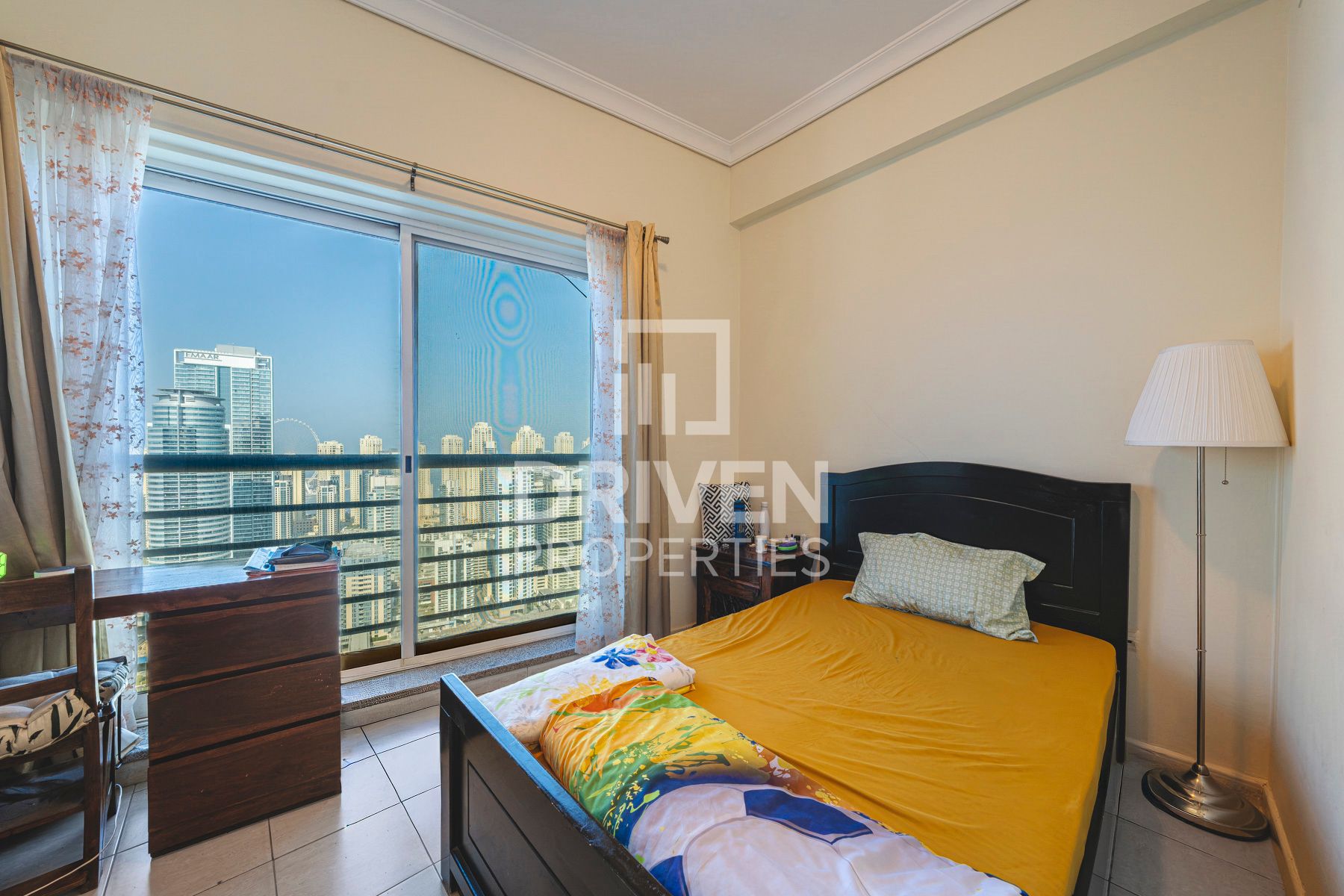 Spacious High Floor Vacant 1st Feb Furnished