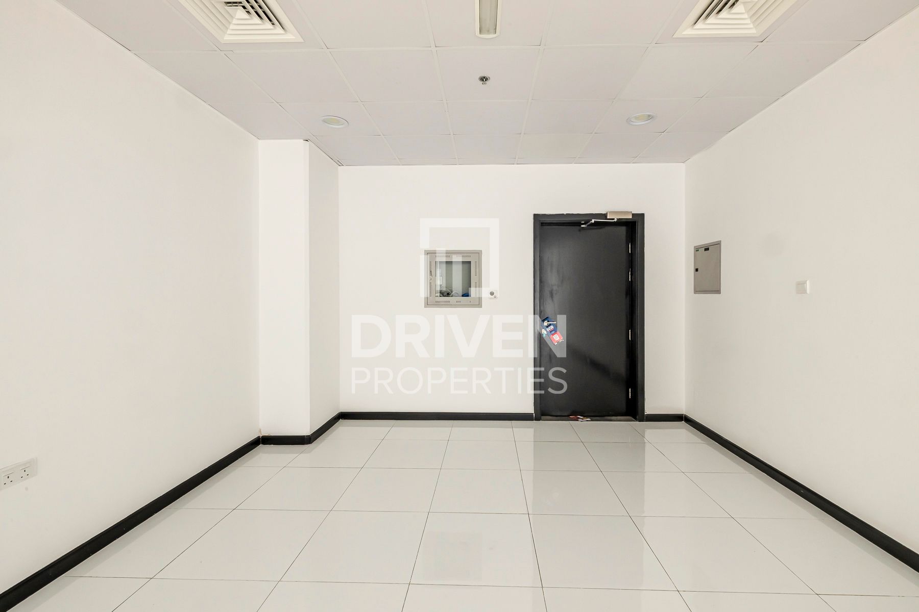 Bright and Spacious Office Heart Of Business Bay