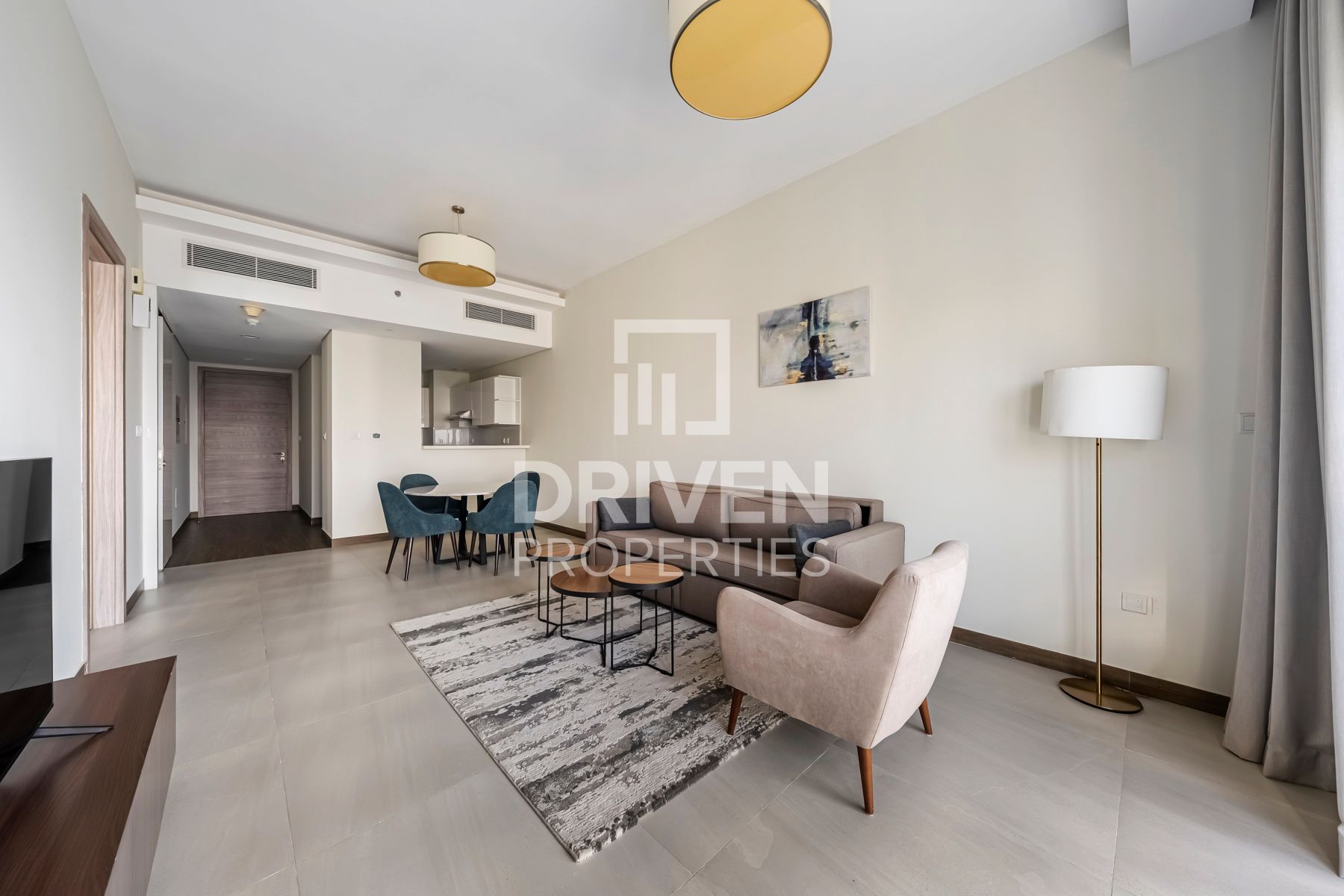 Fully Furnished Prime Location Vacant