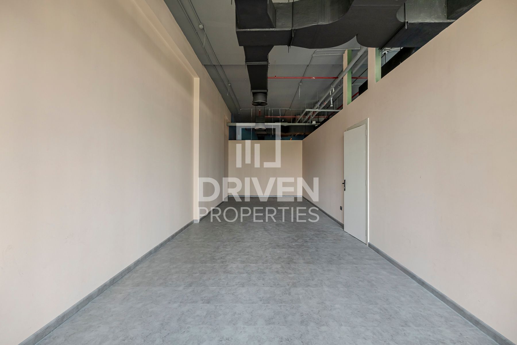 Brand new offices Prime Location Fitted