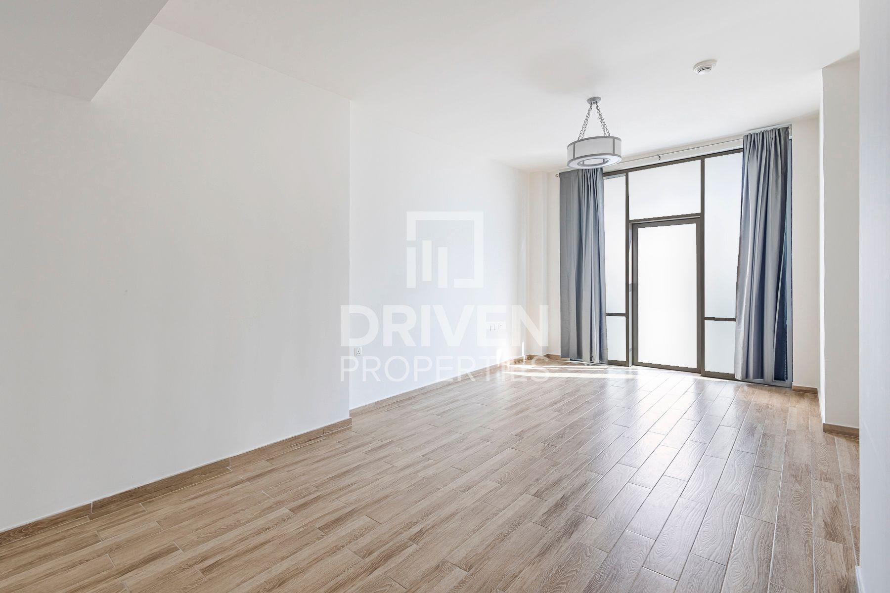 Family Living Great Location Vacating Soon