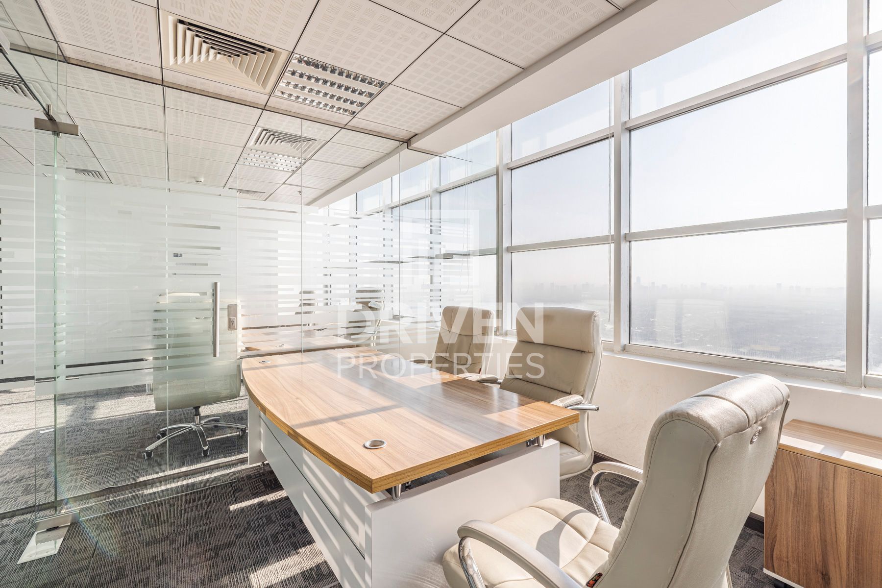 Fully Furnished Stunning View Partitions