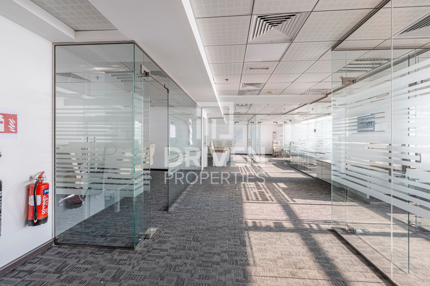 Fully Furnished Stunning View Partitions