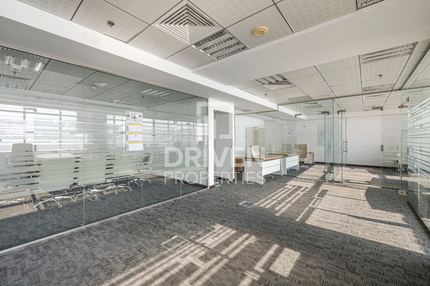 Fully Furnished Stunning View Partitions