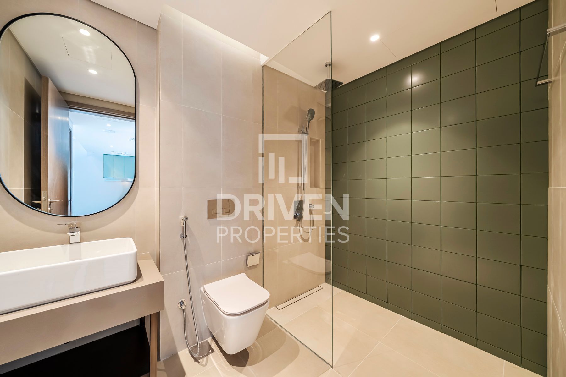 Corner unit Newly Handed Over Smart Layout