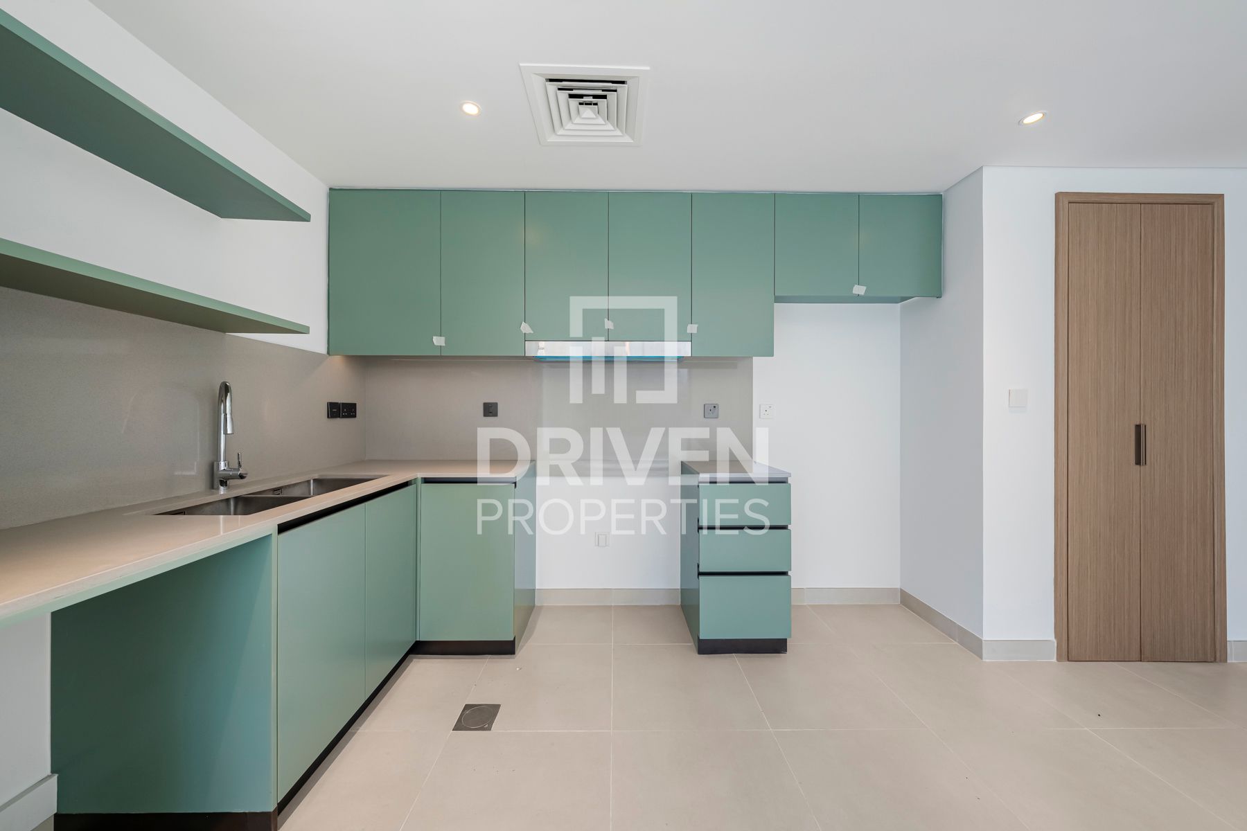 Brand New Huge Terrace Central Park View