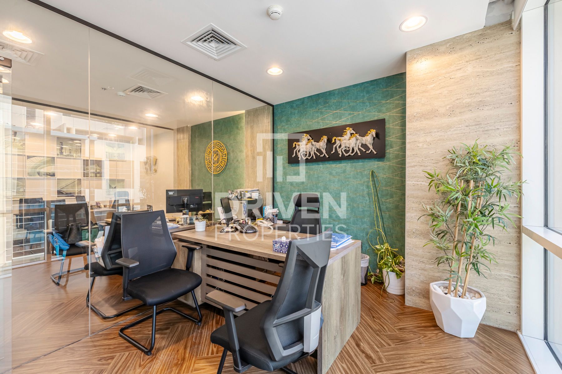 Fully Fitted Fully Furnished Vastu compliant