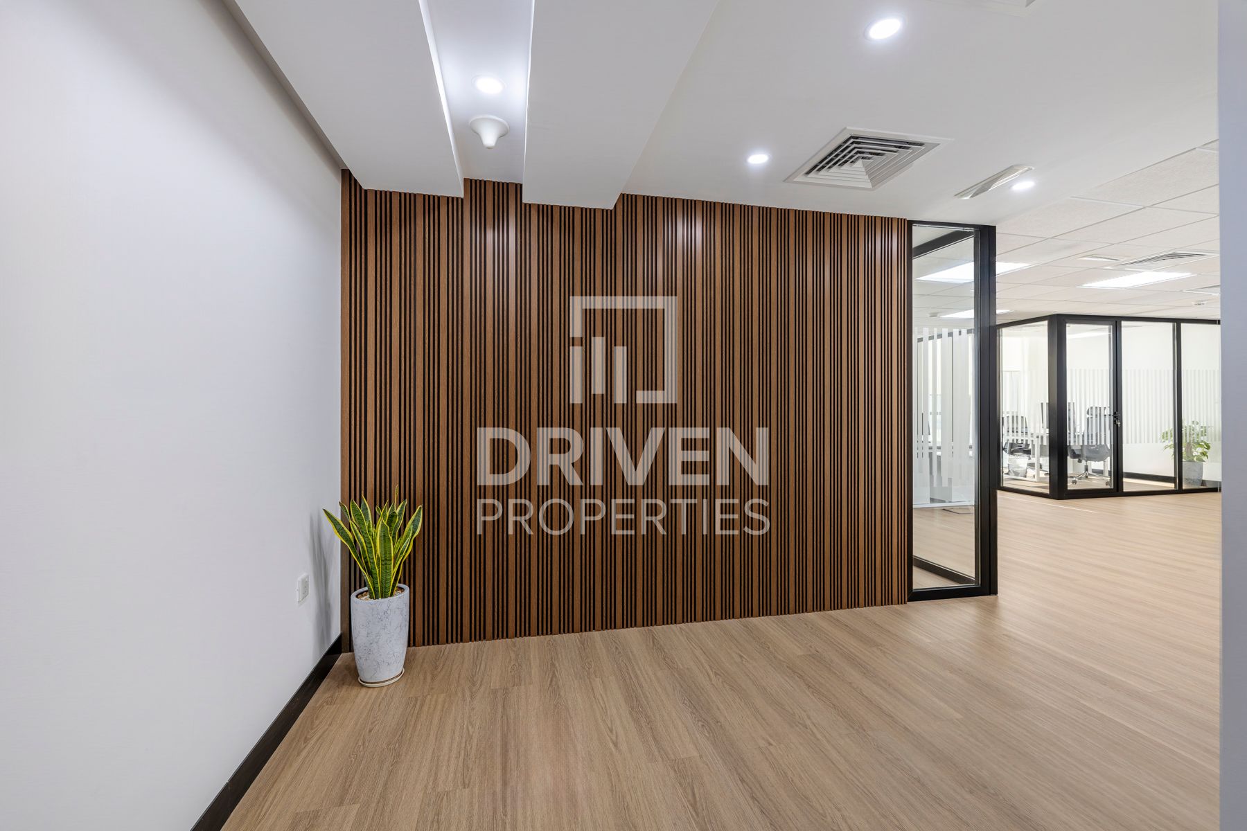 Elegant Fit Out Prime Location Vacant DMCC