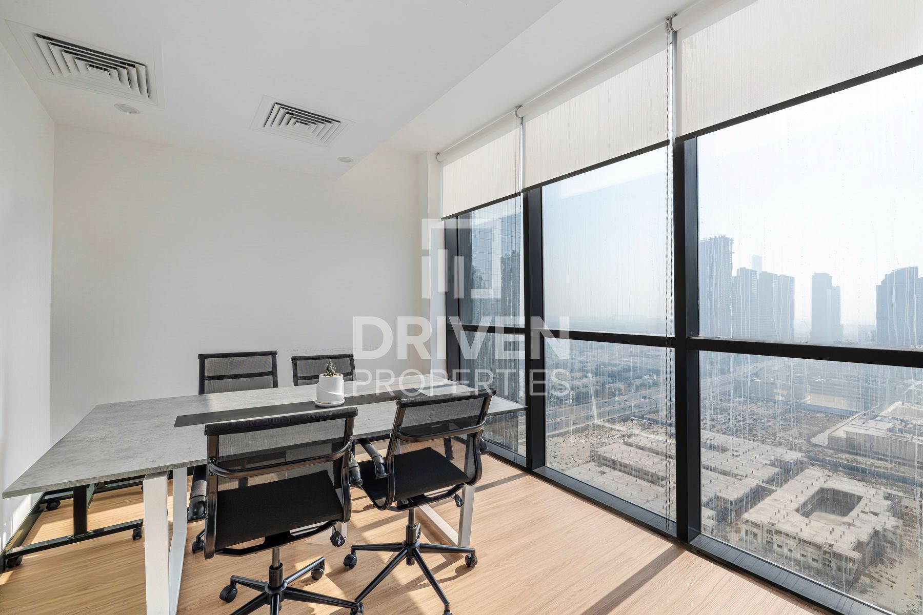 Elegant Fit Out Prime Location Vacant DMCC