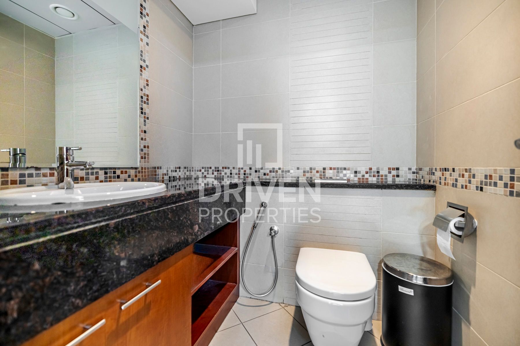 Fitted Best Location Vacant Jan 1st DMCC