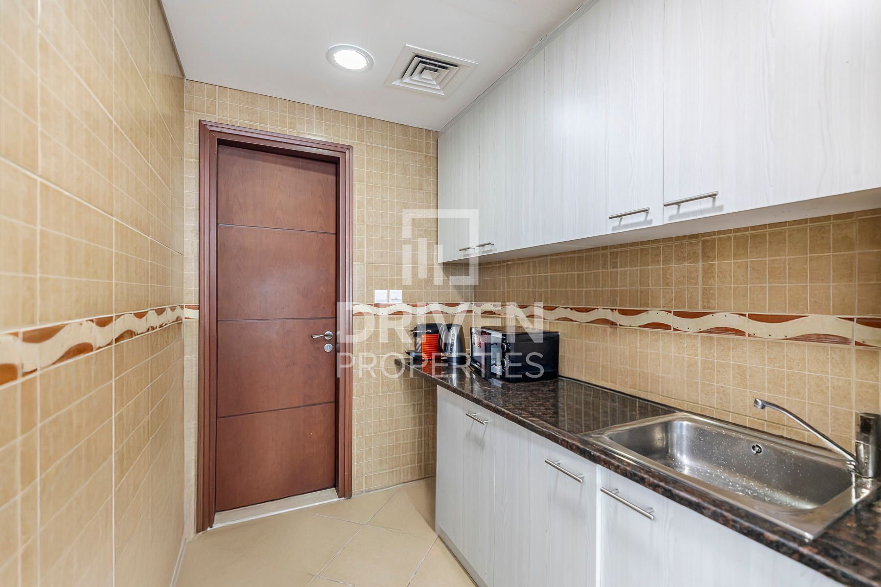 Prime Location Fitted Combined Offices DMCC