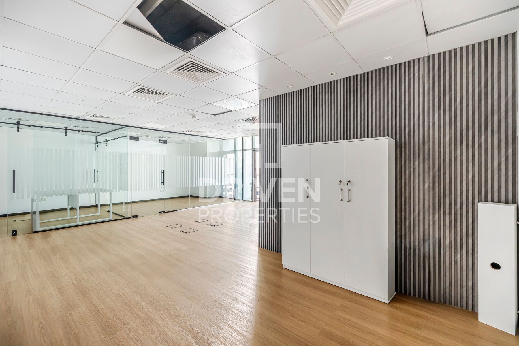 Prime Location Fitted Combined Offices DMCC