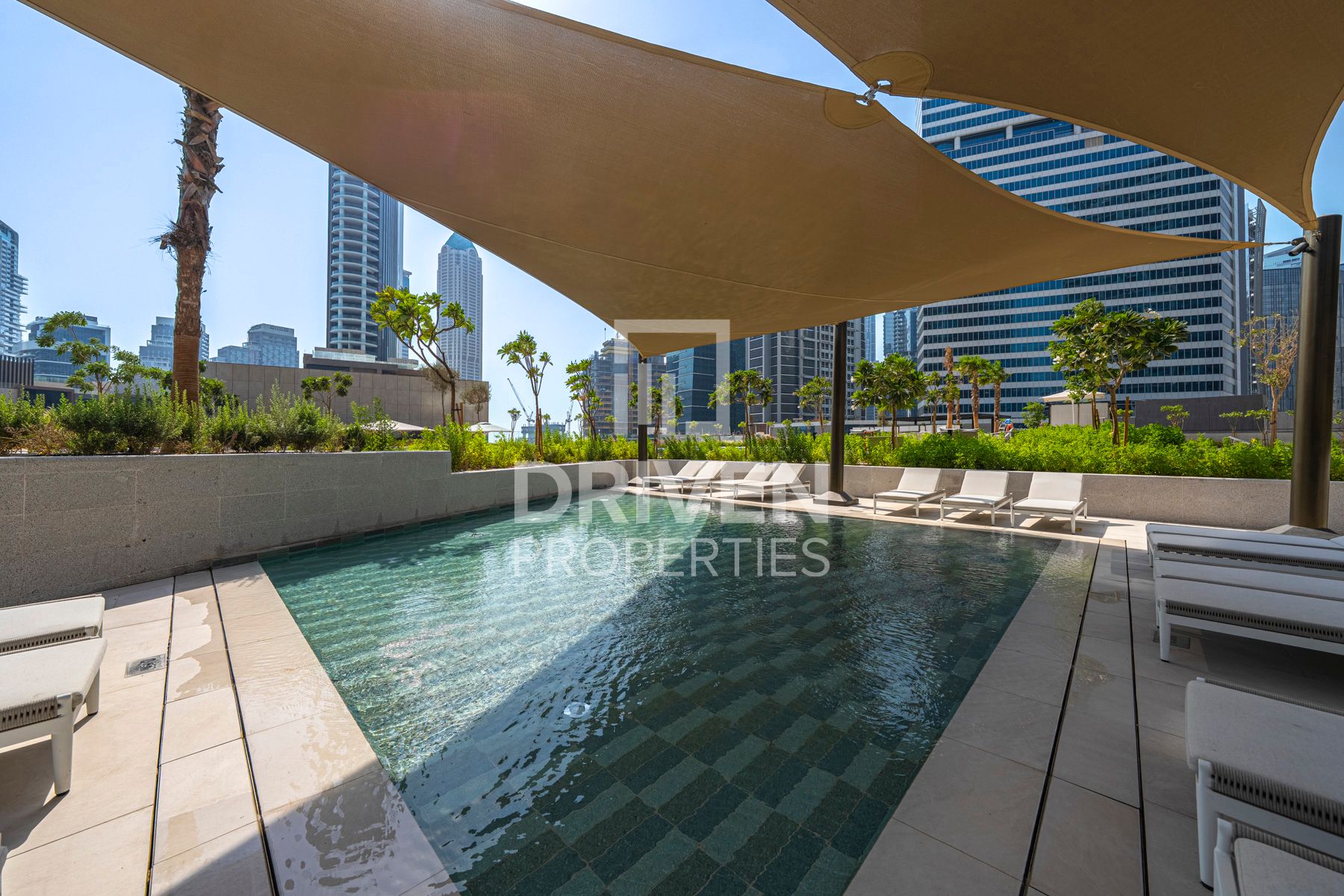 Waterfront Simplex Vacant Canal View