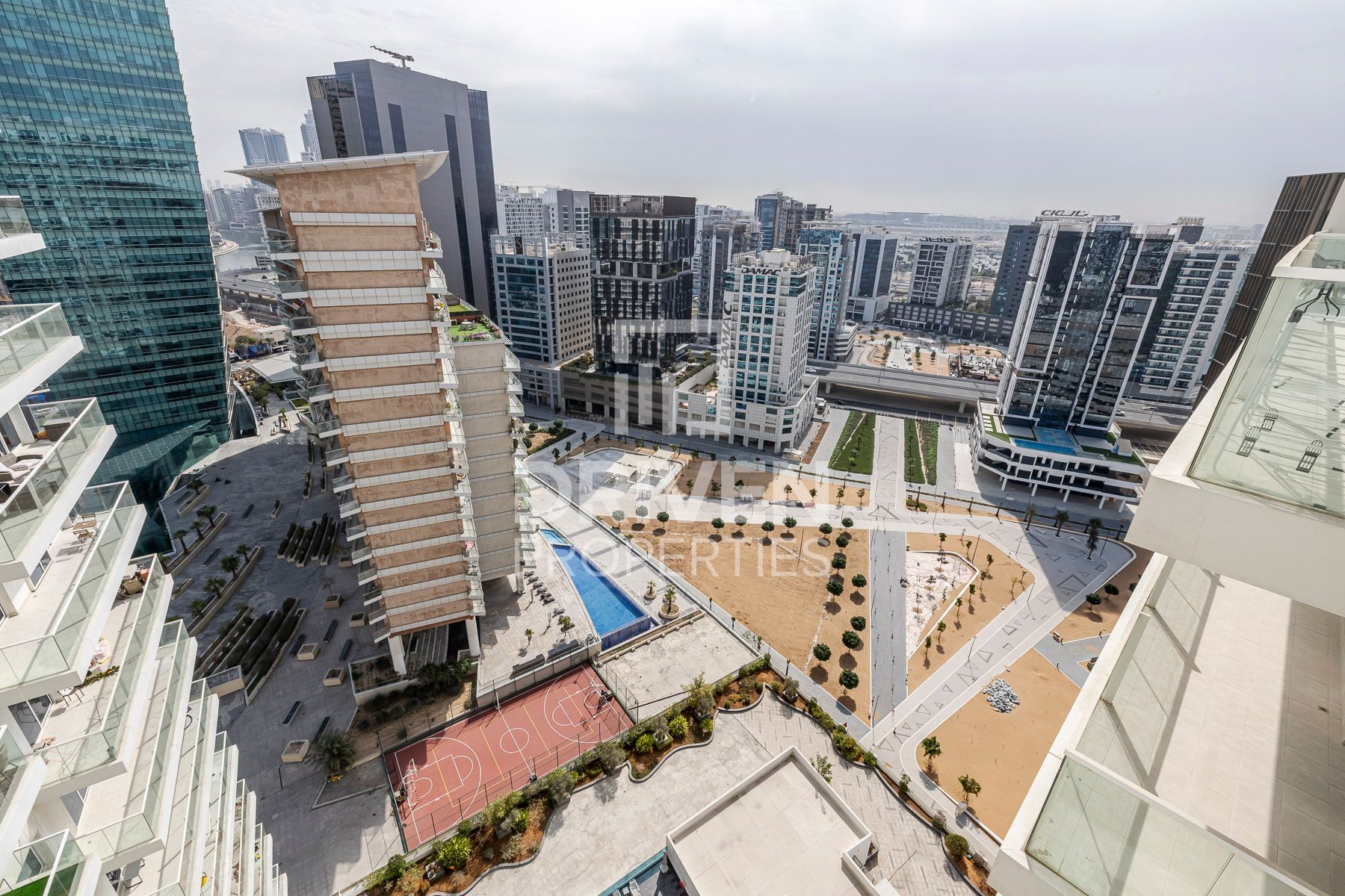 Big Layout Majestic Views Fully Equipped