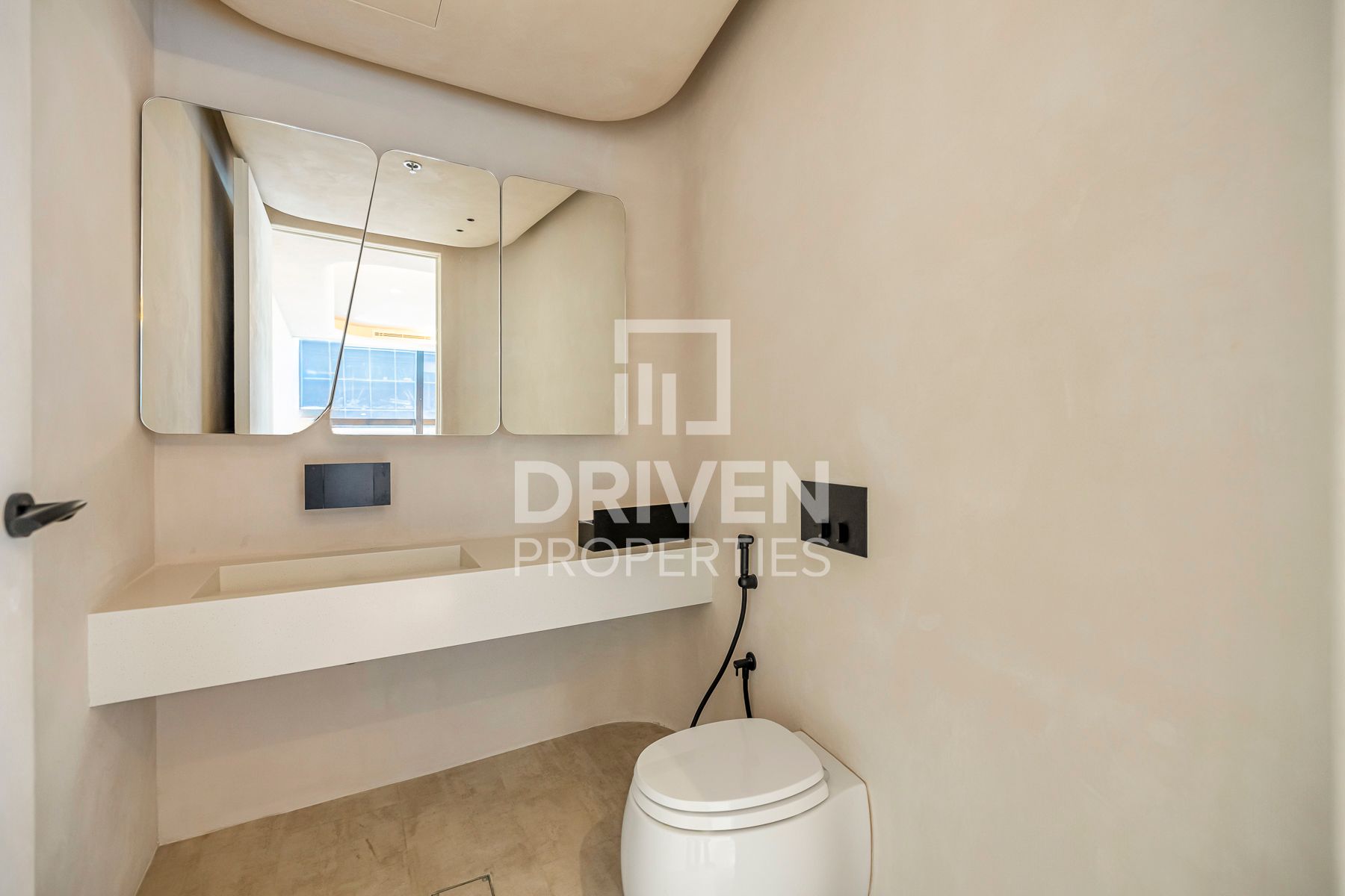 Luxury Fitted Office Grade A Ready To Move