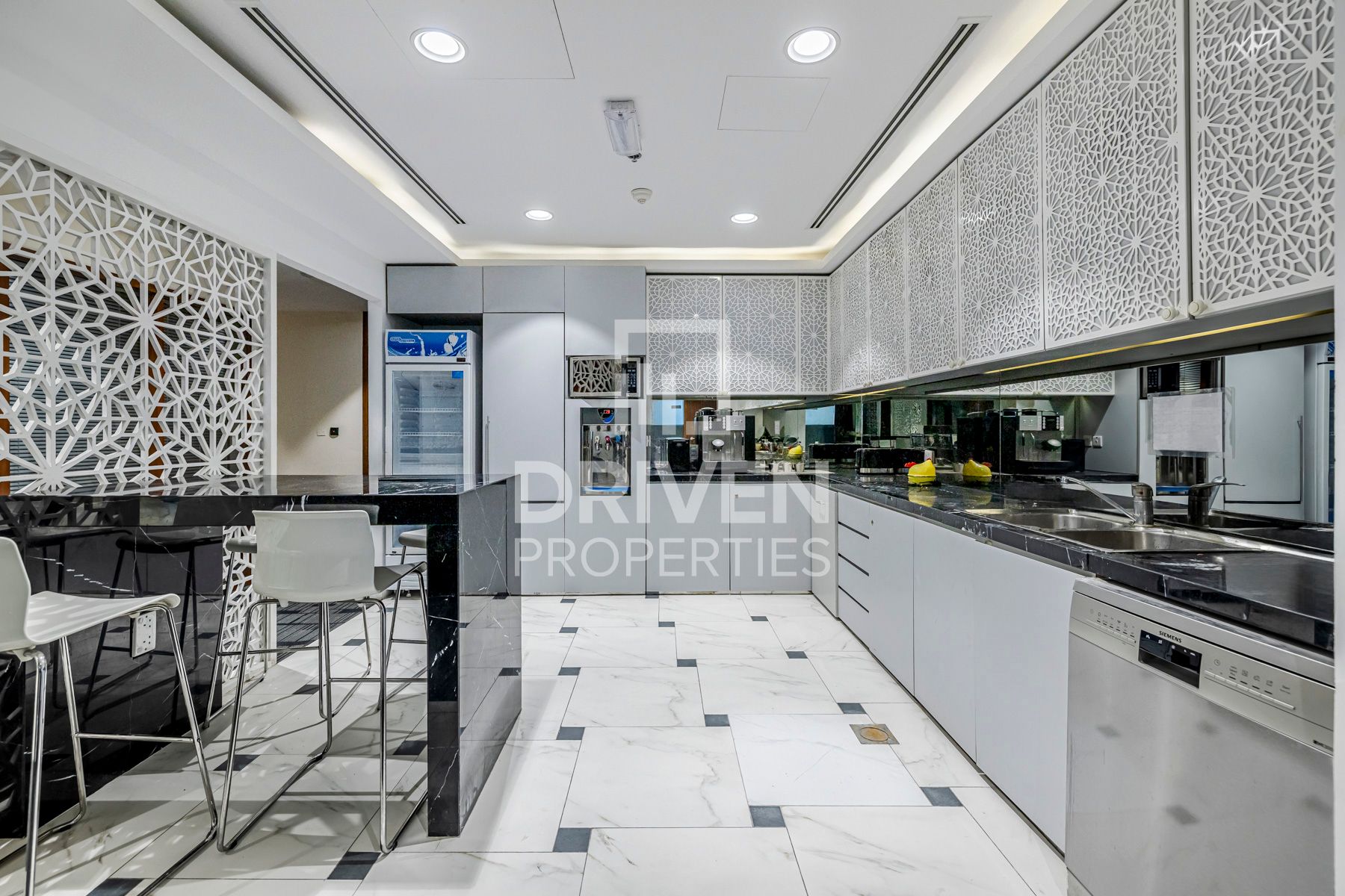 Top Tier Full Floor Office Prime Location