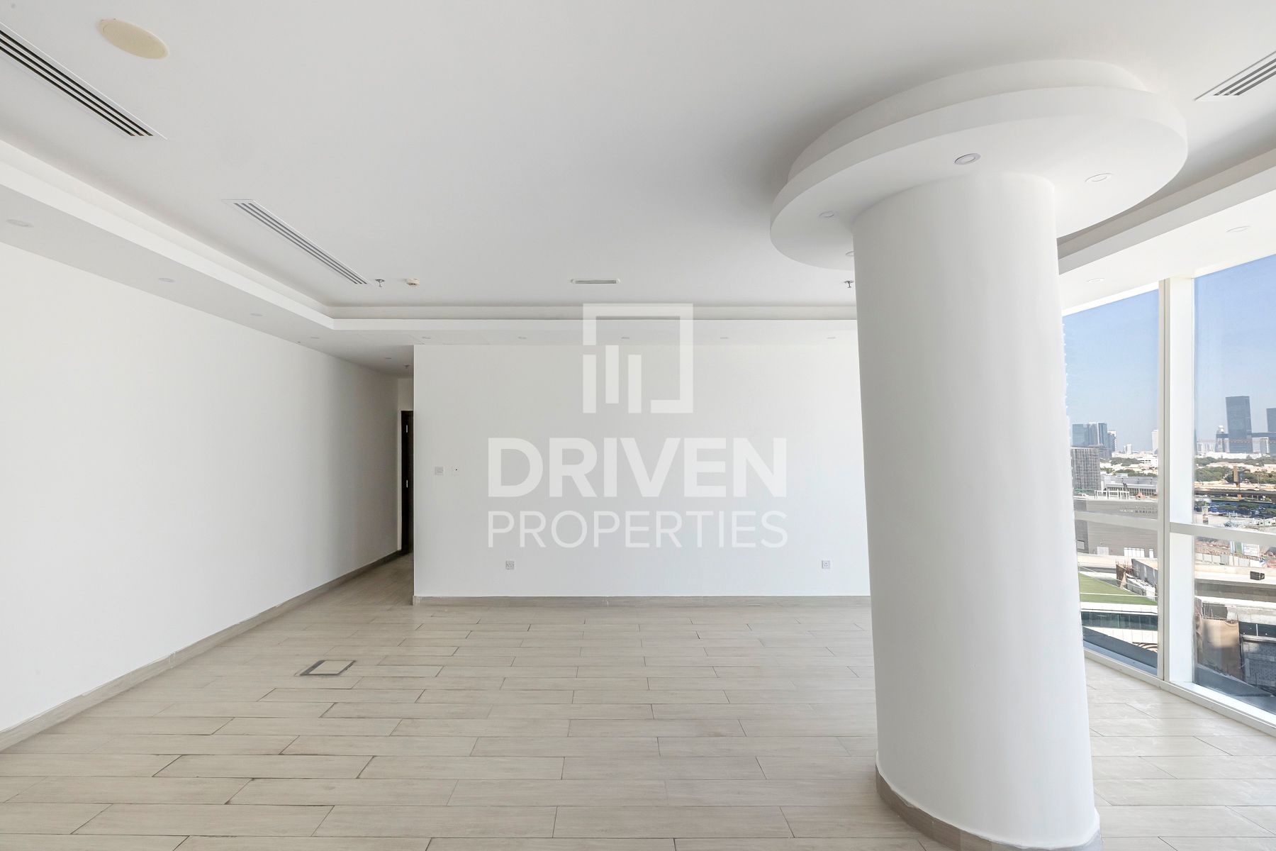 Best Price Fully Fitted Ready to Move In