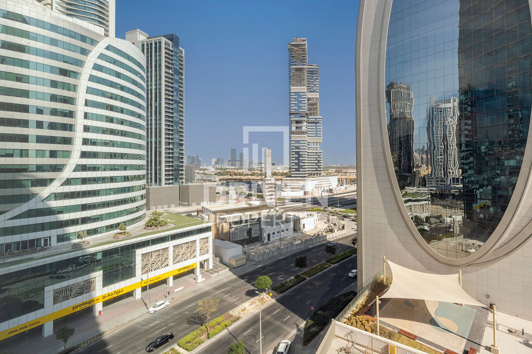 Best Price Fully Fitted Ready to Move In