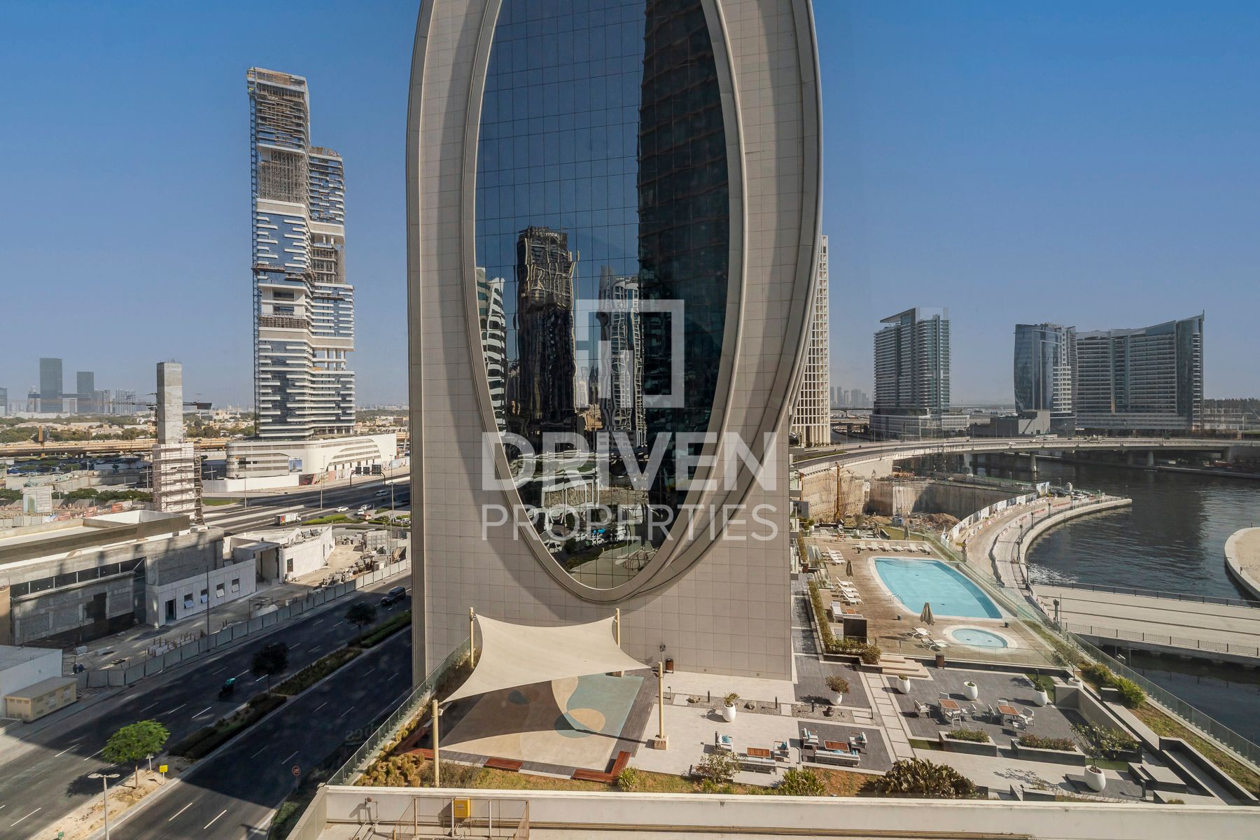 Best Price Fully Fitted Ready to Move In