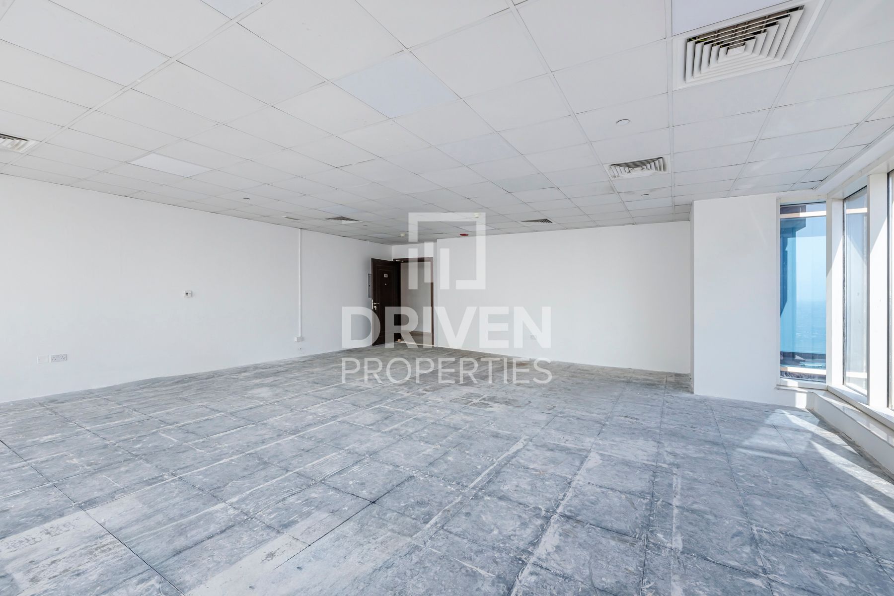 Fitted Office Space Vacant Race Course View