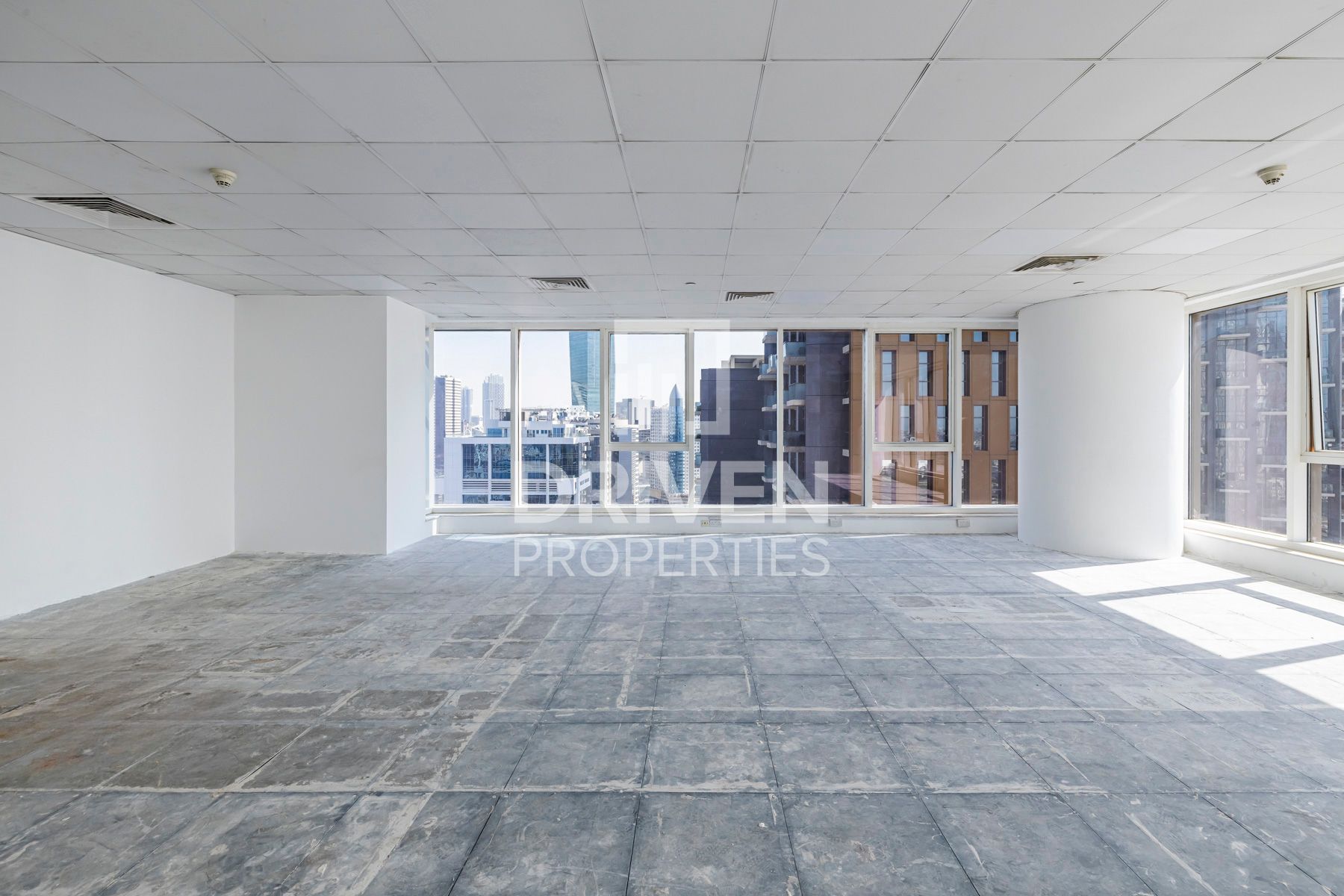 Fitted Office Space Vacant Race Course View