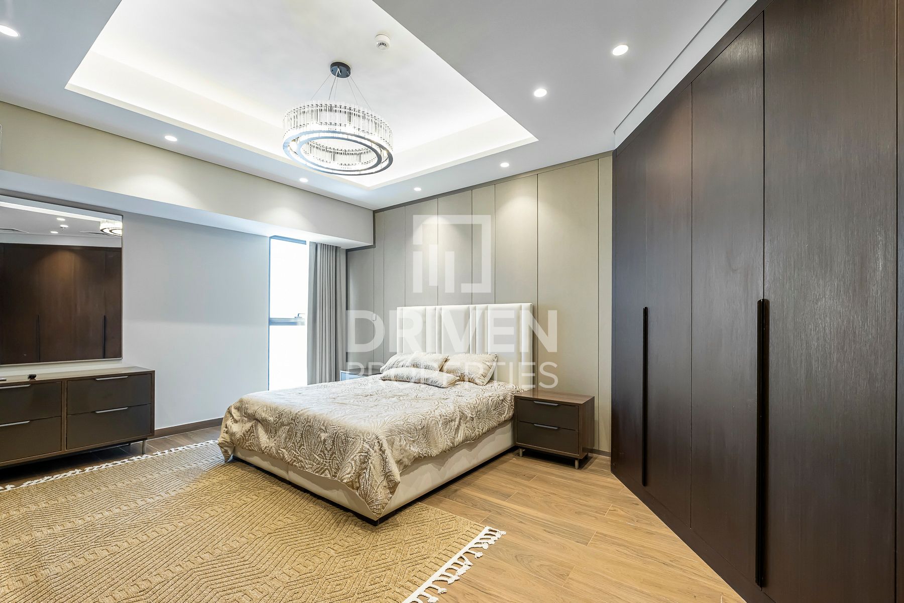 Open View Fully Furnished Spacious Layout