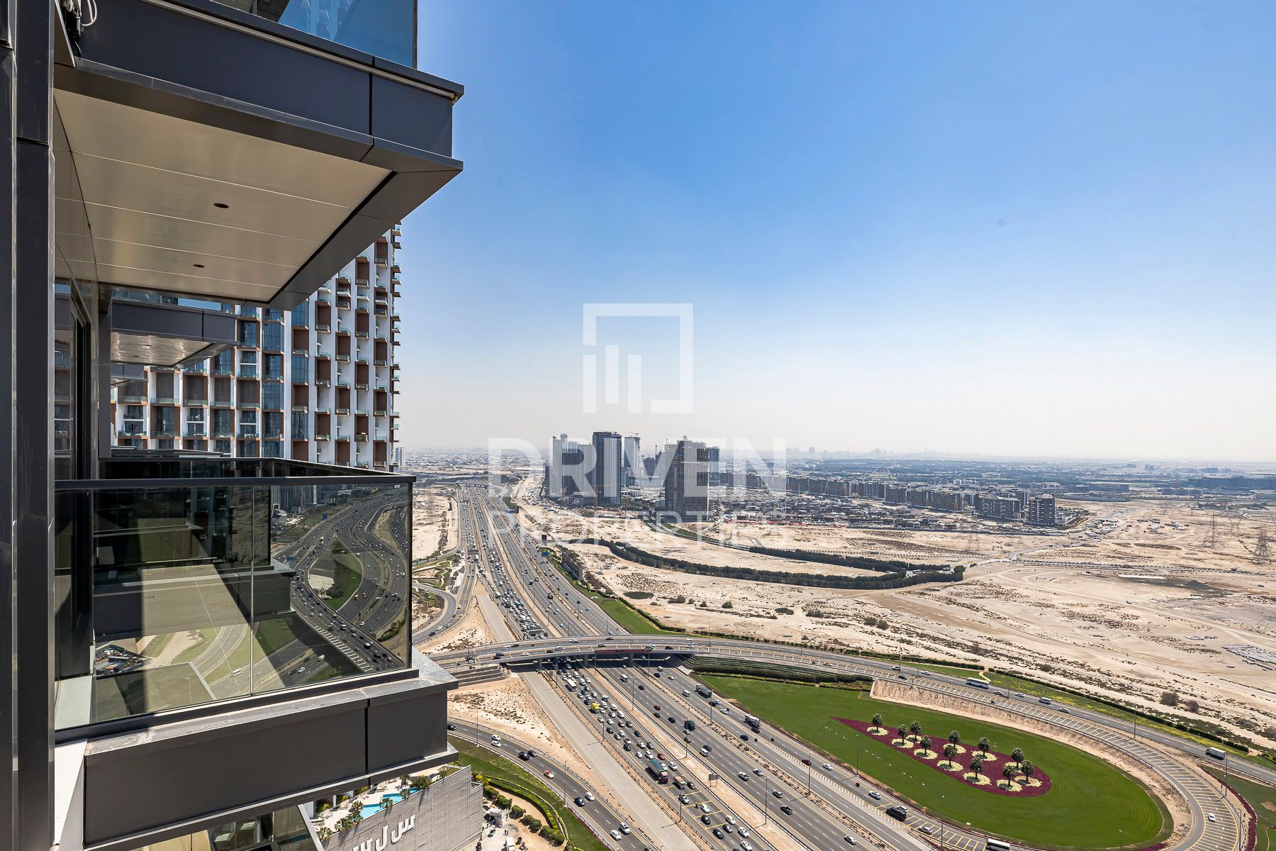 Open View Fully Furnished Spacious Layout