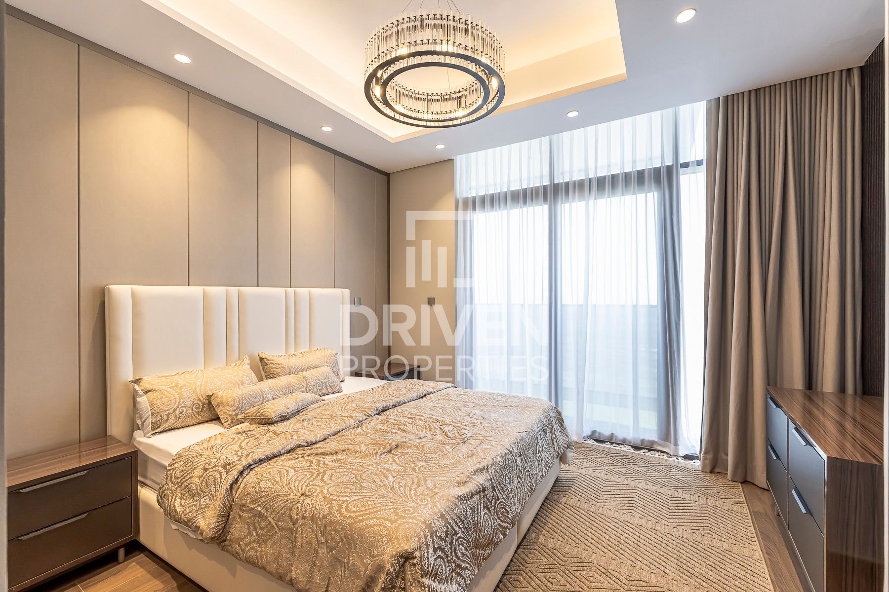 Open View Fully Furnished Spacious Layout