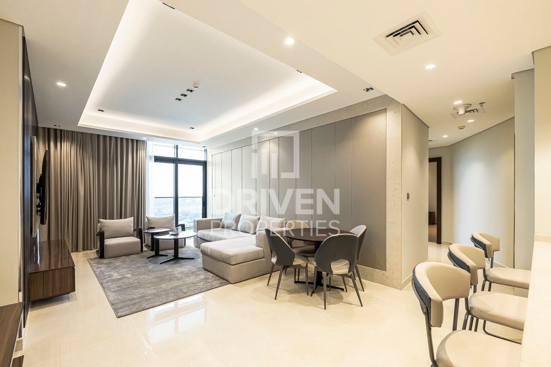 Open View Fully Furnished Spacious Layout
